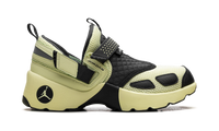 Jordan Trunner LX Luminous Green HQ2164 302