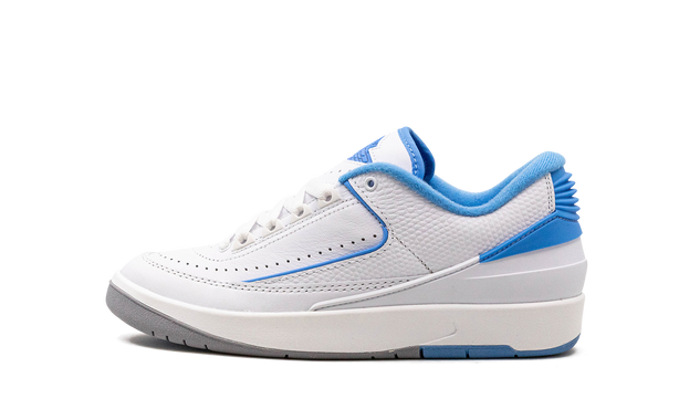 Air Jordan 2 Low GS University Blue FJ6869 104