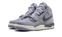 Air Jordan Legacy 312 GS Wolf Grey AT4040 002