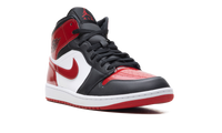 Jordan 1 Mid SE Patent Bred Toe HV4091 006