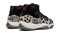 AIR JORDAN 11 WMNS Animal Instinct AR0715 010