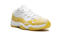 AIR JORDAN 11 LOW WMNS Yellow Snakeskin AH7860 107