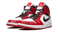 Air Jordan 1 Mid Chicago 2020 554724 173